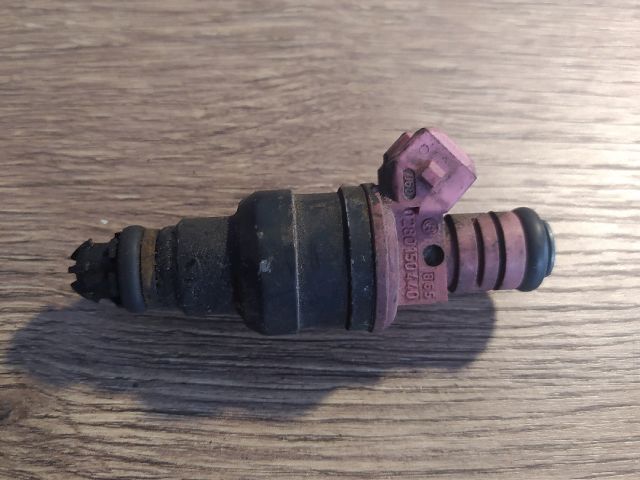 bontott BMW 5 E39 Porlasztó (1 db)