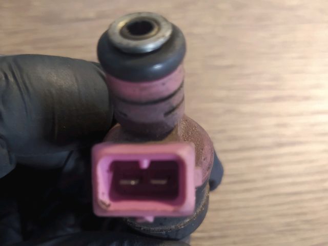 bontott BMW 5 E39 Porlasztó (1 db)