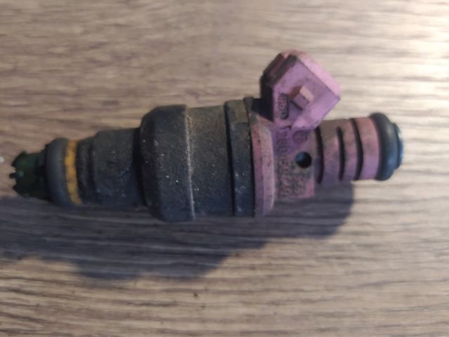 bontott BMW 5 E39 Porlasztó (1 db)