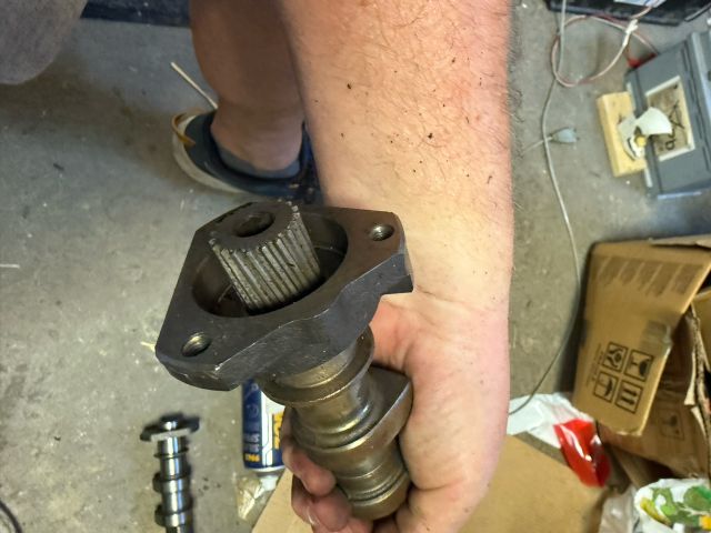 bontott BMW 5 E39 Szívó Vezérműtengely