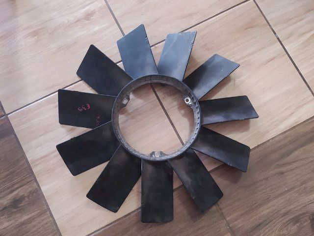 bontott BMW 5 E39 Viszkókuplung