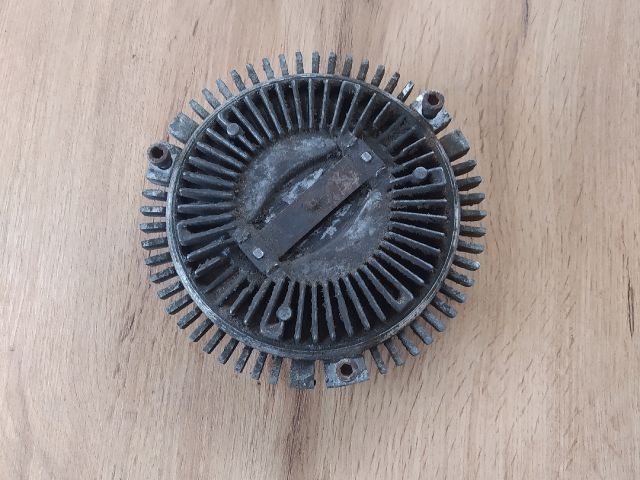 bontott BMW 5 E39 Viszkókuplung