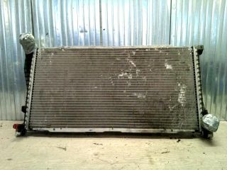 bontott BMW 5 E39 Vízhűtő Radiátor (Klímás)