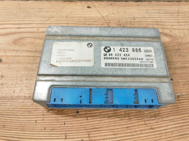 bontott BMW 5 E39 Automata Váltó Elektronika