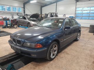 bontott BMW 5 E39 Bal első Féknyereg Munkahengerrel