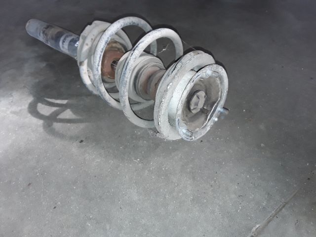 bontott BMW 5 E39 Bal első Gólyaláb (Lengécsillapító, Rugó)