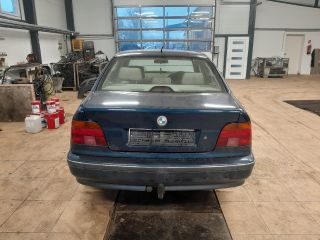 bontott BMW 5 E39 Bal hátsó Fékkengyel