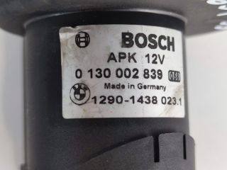 bontott BMW 5 E39 Biztosítéktábla Hűtő