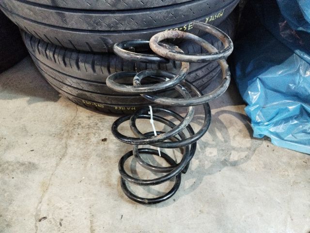 bontott BMW 5 E39 Első Rugó Pár