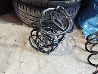 bontott BMW 5 E39 Első Rugó Pár