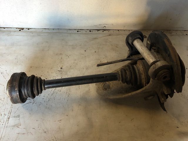 bontott BMW 5 E39 Hátsó Féltengely (Pozíciófüggetlen)