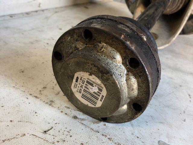 bontott BMW 5 E39 Hátsó Féltengely (Pozíciófüggetlen)