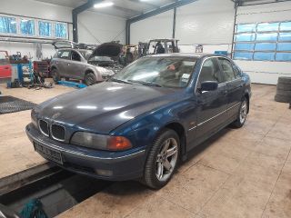 bontott BMW 5 E39 Homlokfal (Üres lemez)