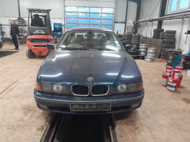 bontott BMW 5 E39 Jobb első Fékkengyel