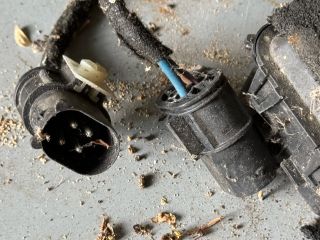 bontott BMW 5 E39 Klíma Relé