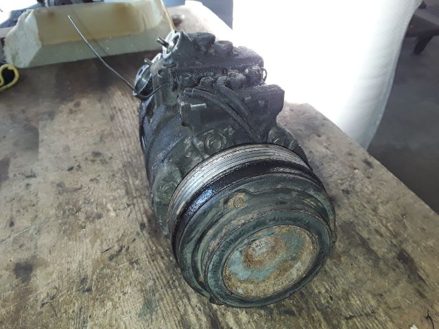 bontott BMW 5 E39 Klímakompresszor