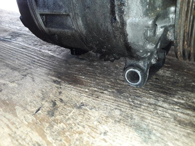 bontott BMW 5 E39 Klímakompresszor