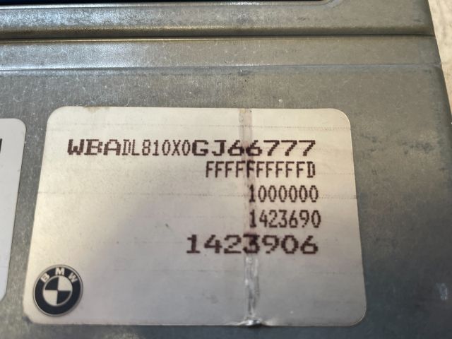 bontott BMW 5 E39 Motorvezérlő