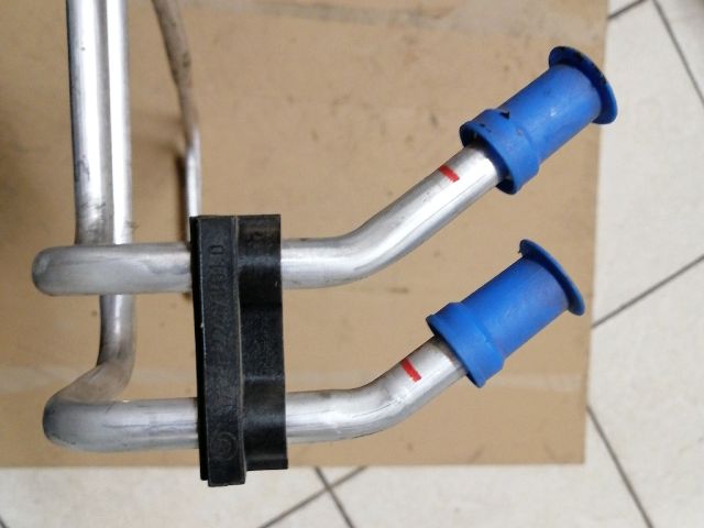 bontott BMW 5 E39 Olajhűtő Cső