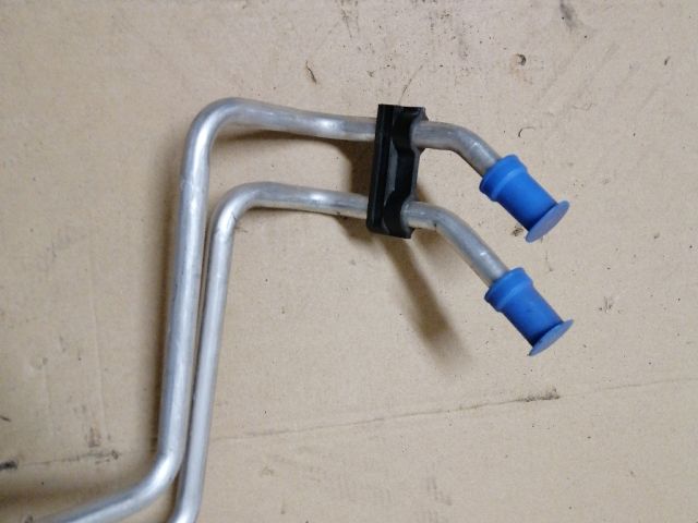 bontott BMW 5 E39 Olajhűtő Cső