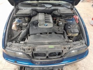 bontott BMW 5 E39 Vízcső