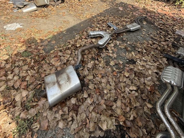 bontott BMW 5 E39 Komplett Kipufogó Rendszer