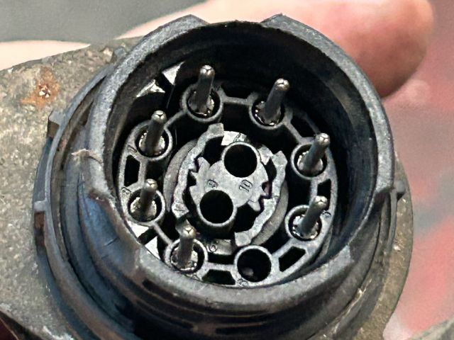 bontott BMW 5 E39 Automata Váltó Elektronika