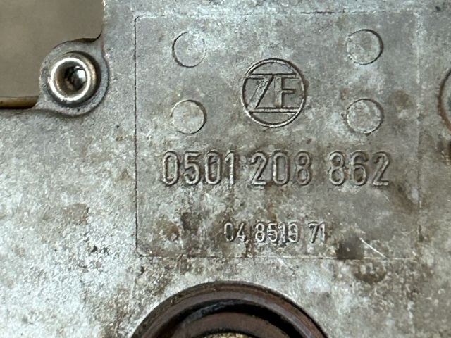 bontott BMW 5 E39 Automata Váltó Elektronika