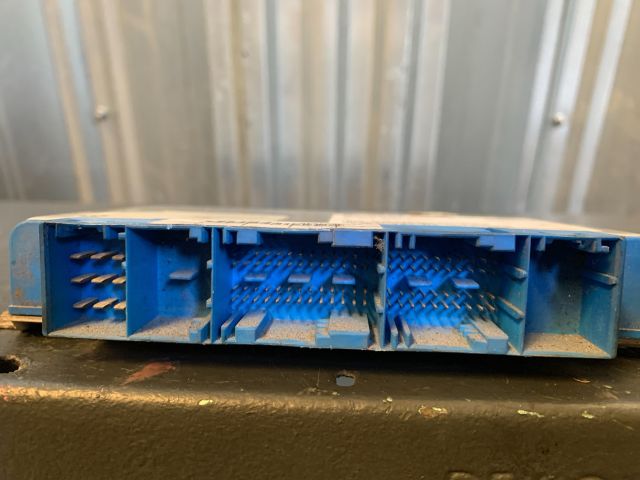 bontott BMW 5 E39 Automata Váltó Elektronika