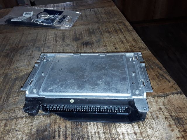 bontott BMW 5 E39 Automata Váltó Elektronika