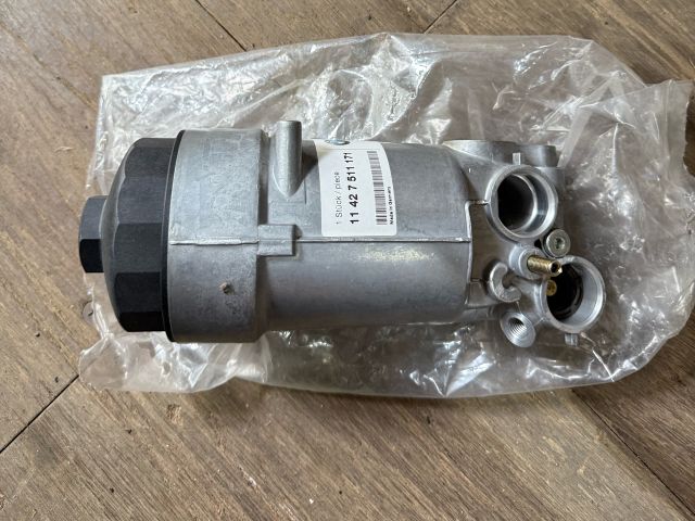 bontott BMW 5 E39 Olajszűrő Ház