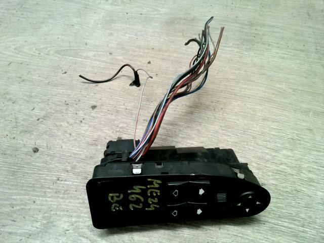 bontott BMW 5 E39 Ablakemelő és Tükör Kapcsoló