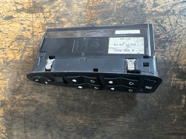 bontott BMW 5 E39 Ablakemelő Kapcsoló Négyes / Kettes