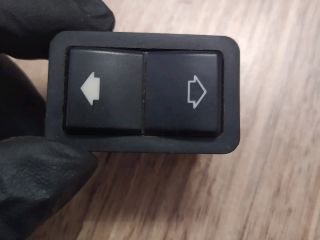 bontott BMW 5 E39 Ablakemelő Kapcsoló (Pozíciófüggetlen)