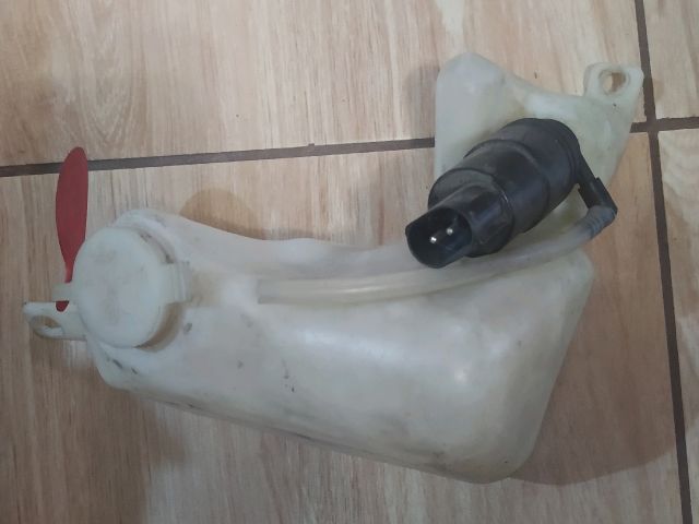 bontott BMW 5 E39 Ablakmosó Tartály