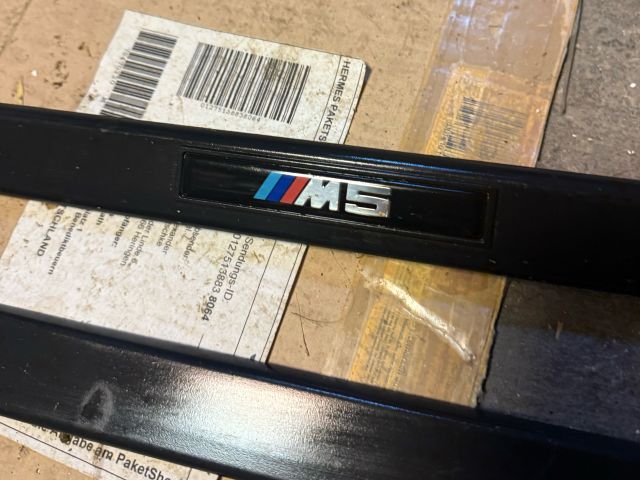 bontott BMW 5 E39 Ajtó Díszléc Szett