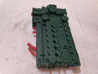 bontott BMW 5 E39 Akkumulátor Komfort Elektronika