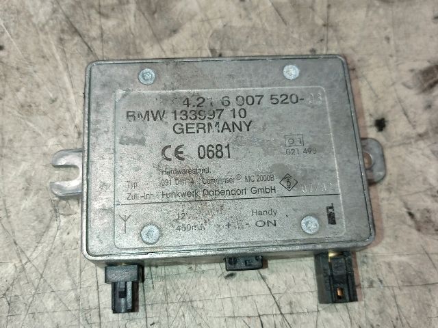 bontott BMW 5 E39 Antenna Erősítő