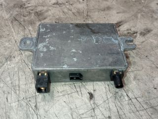 bontott BMW 5 E39 Antenna Erősítő