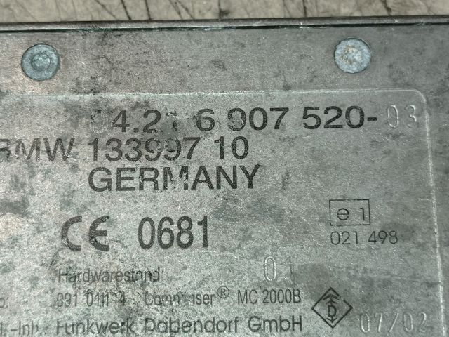 bontott BMW 5 E39 Antenna Erősítő