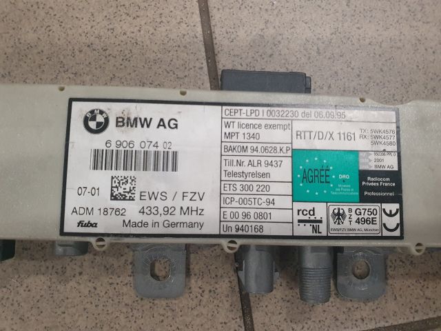 bontott BMW 5 E39 Antenna Erősítő