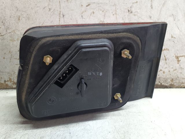 bontott BMW 5 E39 Bal Belső Hátsó Lámpa