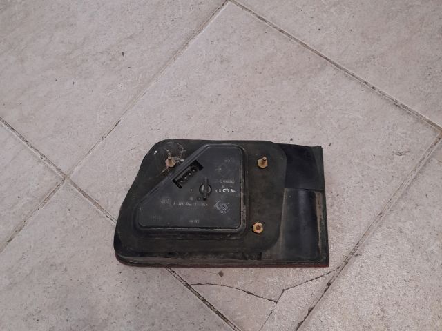 bontott BMW 5 E39 Bal Belső Hátsó Lámpa