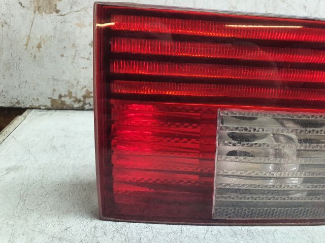 bontott BMW 5 E39 Bal Belső Hátsó Lámpa