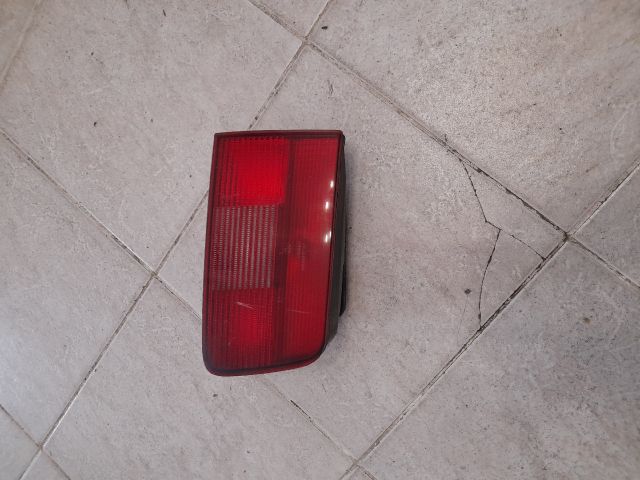bontott BMW 5 E39 Bal Belső Hátsó Lámpa