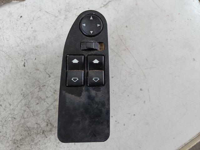 bontott BMW 5 E39 Bal első Ablakemelő Kapcsoló