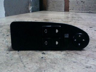 bontott BMW 5 E39 Bal első Ablakemelő Kapcsoló