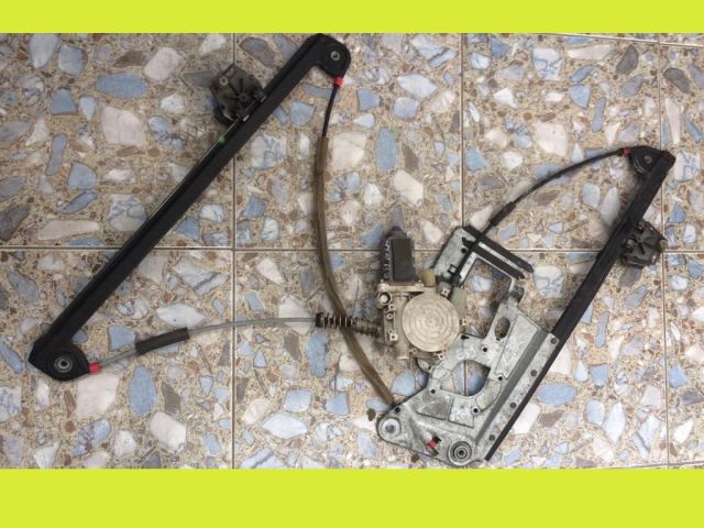 bontott BMW 5 E39 Bal első Ablakemelő Szerkezet (Elektromos)