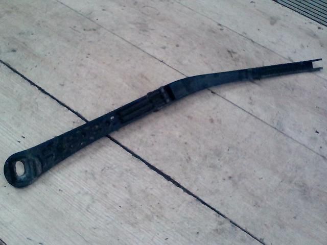 bontott BMW 5 E39 Bal első Ablaktörlő Kar