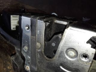 bontott BMW 5 E39 Bal első Ajtózár